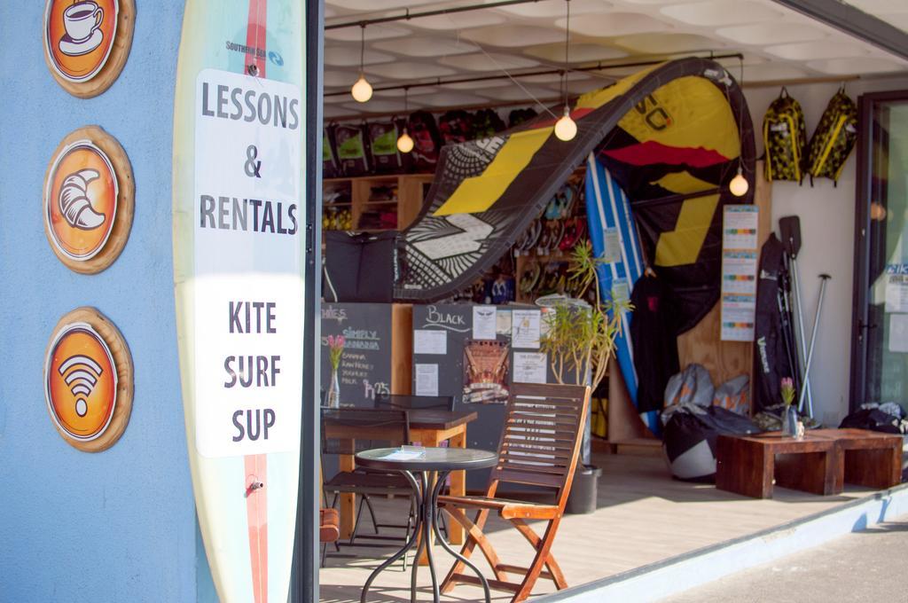 Surferscorner Self Catering Apartments Muizenberg Zewnętrze zdjęcie