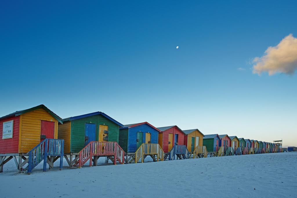 Surferscorner Self Catering Apartments Muizenberg Zewnętrze zdjęcie