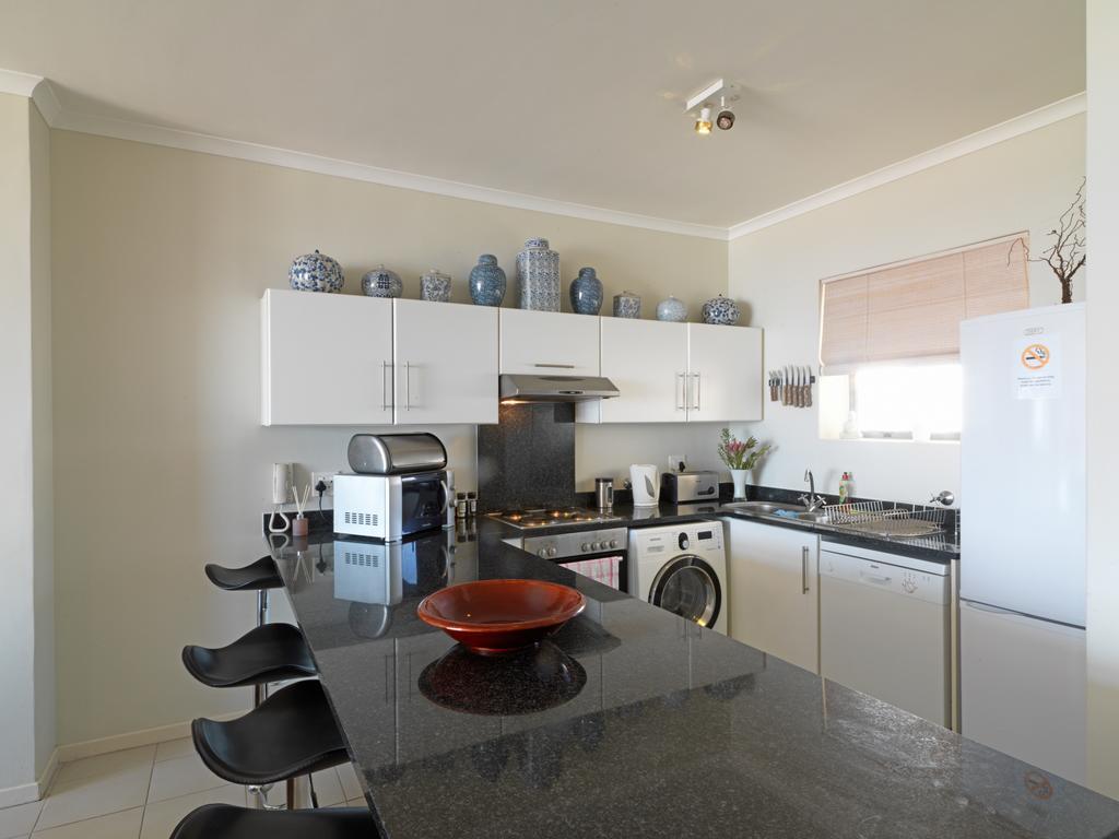 Surferscorner Self Catering Apartments Muizenberg Zewnętrze zdjęcie